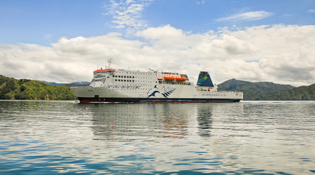 Interislander CV 450 x 250